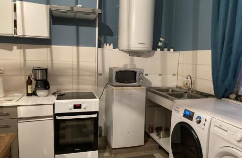 Beauquesne Apartment | Appartement " Les Rosiers " au 2ème étage