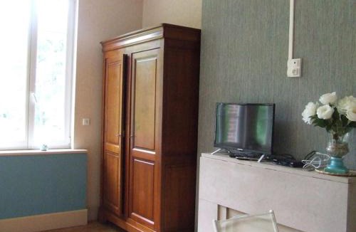 Beauquesne Apartment | Appartement " Les Rosiers " au 2ème étage