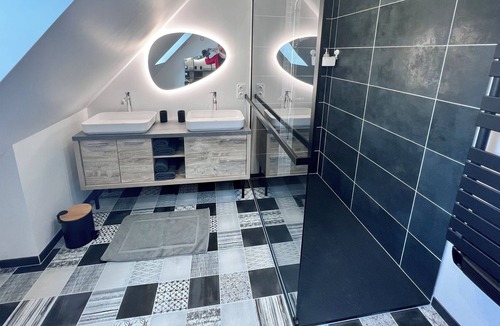 Henon Apartment | Appartement Loft à Moncontour