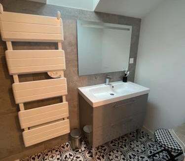 Chateaubriant Apartment | Appartement loft avec terrasse