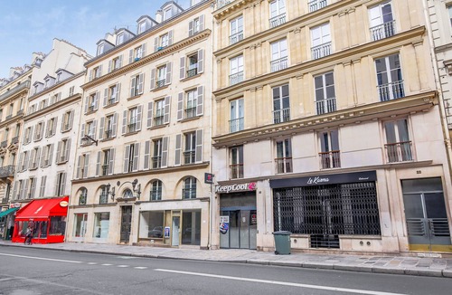 9th Arrondissement Apartment | Appartement Lorette - Welkeys