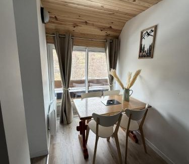 Loudervielle Apartment | Appartement loudervielle