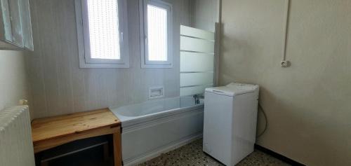 Brive-la-Gaillarde Apartment | Appartement Lumineux et spacieux