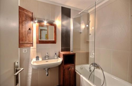 Saint-Jean-dʼAulps Apartment | APPARTEMENT LUMINEUX -SAINT JEAN D'AULPS STATION- 6 PERS-ENCHAPLE A3