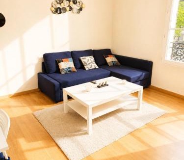 Chatellerault Apartment | Appartement lumineux – Châtellerault