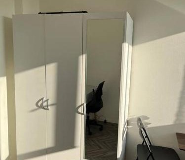 Saint-Quentin Apartment | Appartement lumineux rénové
