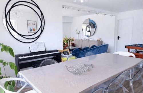 Bollee Apartment | Appartement lumineux 180 m2 - 4 chambres -Hypercentre - proximité tramway