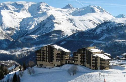 Auris Apartment | Appartement lumineux 2 pièces cabine, balcon, au pied des pistes - 4 couchages - Auris en Oisans - FR-1-297-75