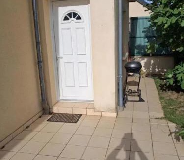 Flore Apartment | Appartement lumineux avec jardin à Le Mans, 35 m², 2 pers.