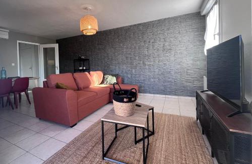 Cugnaux Apartment | Appartement lumineux terrasse piscine