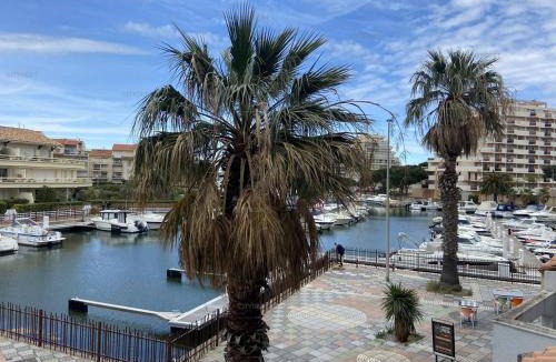 Le Port Apartment | Appartement moderne 3 pièces sur marina pour 6 personnes - FR-1-696-98