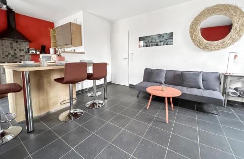 Massy Apartment | Appartement Massy - Parking gratuit - RER B et C - Paris direct
