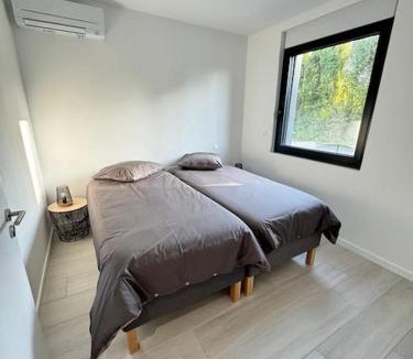 Coudun Apartment | Appartement meublé de 120 m2