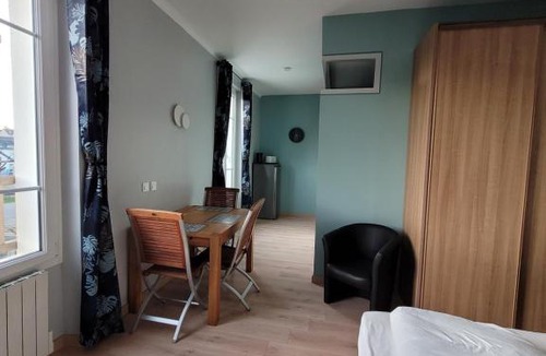 La Roche-Posay Apartment | Appartement meublé rénové idéal pour curistes ou vacanciers