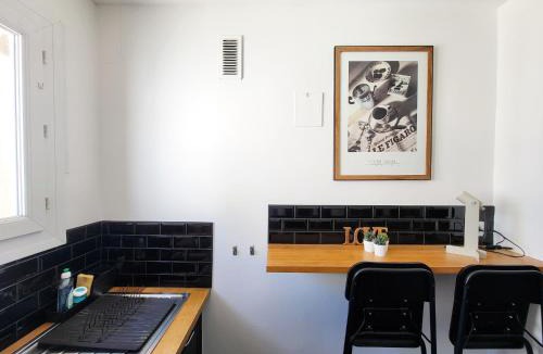 Les Sables d'Olonne Apartment | Appartement moderne rénové - Face mer - Terrasse - WiFi gratuit - FR-1-92-818