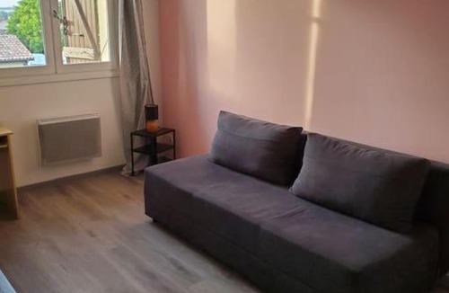 L'Isle-Jourdain Apartment | Appartement moderne et équipé