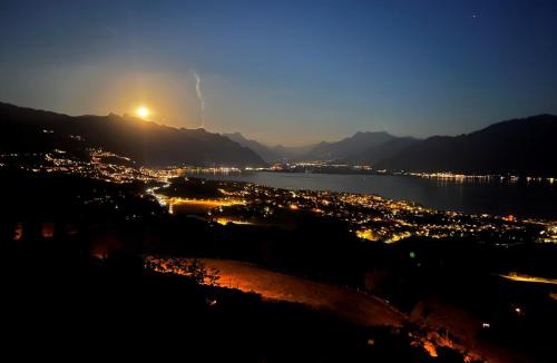 Jongny Apartment | Appartement moderne avec vue panoramique à Jongny proche de Montreux