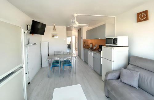 Le Grau-Du-Roi Apartment | Appartement moderne au Grau-du-Roi de 32 m² avec piscine partagée
