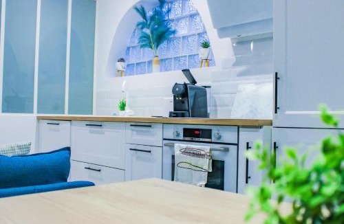 Republique Apartment | Appartement moderne quartier Thermal