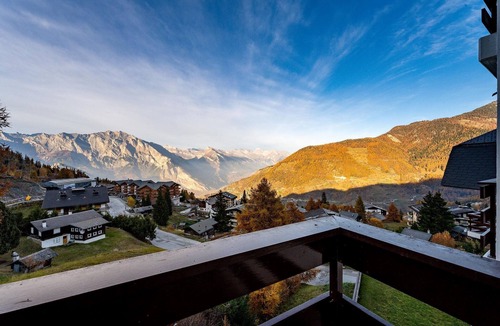 La Tzoumaz Apartment | Appartement Mont Parrain 2627 with Sauna - La Tzoumaz, 4 Vallees