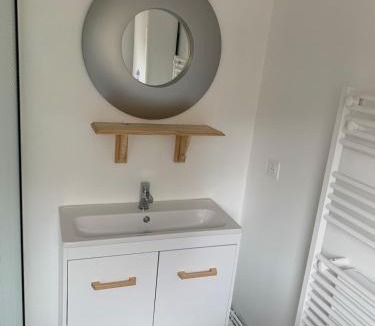 Malo-les-Bains Apartment | Appartement moutarde Place Turenne