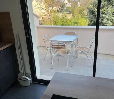 Les Alluets-le-Roi Apartment | Appartement neuf 2 chambres 8 couchages - FETES INTERDITES proche sonelo