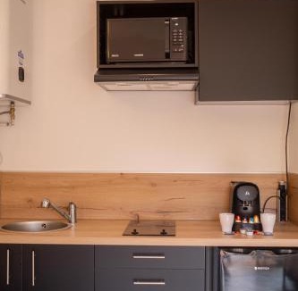 Le Poujol-sur-Orb Apartment | Appartement Neuf Climatisé Terrasse Voie Verte Centre Thermal