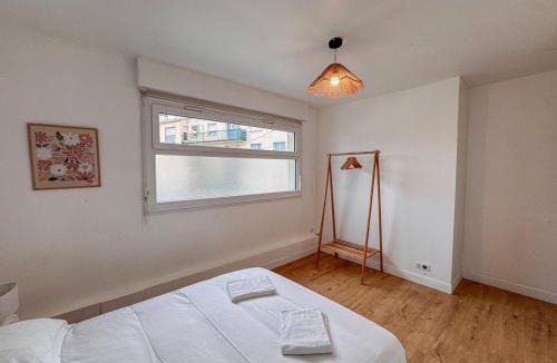 Bressuire Apartment | Appartement Neuf 4P - Terrasse - Parking