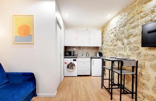 Quartier de la Porte-Saint-Denis Apartment | Appartement neuf au coeur de Paris