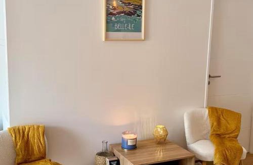 Le Palais Apartment | Appartement neuf avec terrasse à Le Palais - FR-1-418-271