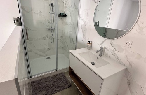 Bedarieux Apartment | Appartement Neuf en Centre-ville