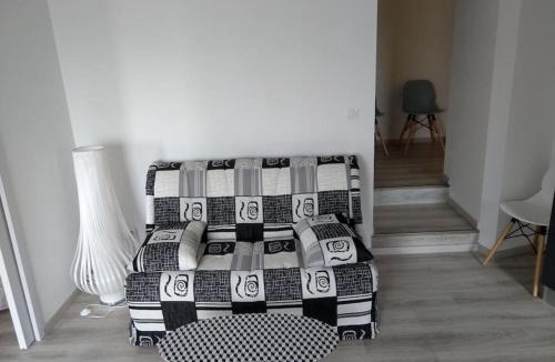 Cases-de-Pene Apartment | Appartement neuf tout confort, climatisé, parking privé et wifi