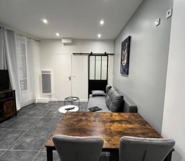 La Garenne-Colombes Apartment | Appartement Paris - La Defense