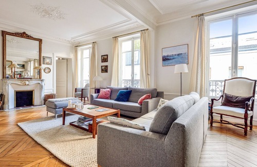 Neuilly-sur-Seine Apartment | Appartement Panel - Welkeys