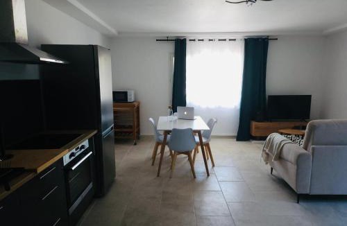 Lemasson Apartment | appartement paisible pour 4 personnes