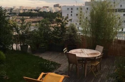 13th Arrondissement Apartment | Appartement Parisien Avec Jardinet ; Nombreux Transports en Commun