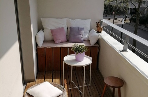 Madeleine-Champ de Mars Apartment | Appartement Parking + Balcon - Centre, Cité des Congrès - Gare sud