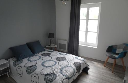 Saint-Jean-d'Asse Apartment | Appartement Petite Auberge