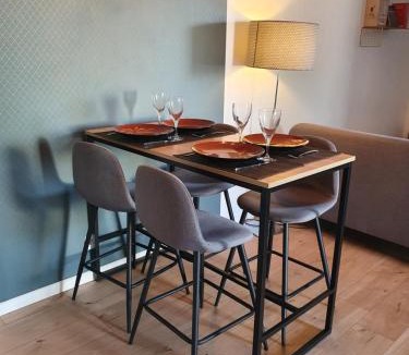 La Bohalle Apartment | Appartement Pierres de Loire- Linge inclus -1er étage