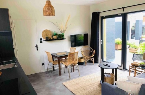 Mesnil-Val-Plage Apartment | Appartement - Piscine - Terrasse, Beau Séjour