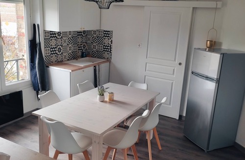 Magenta Apartment | Appartement Place to be