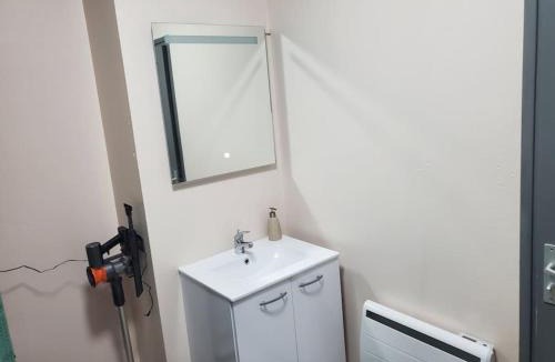 Armentieres Apartment | Appartement plain-pied 6 pers - confort en ville
