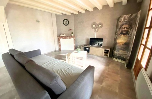 Le Pontet Apartment | Appartement plein centre - WIFI - terrasse