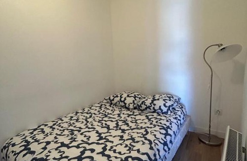 Vierzon Apartment | Appartement plein centre