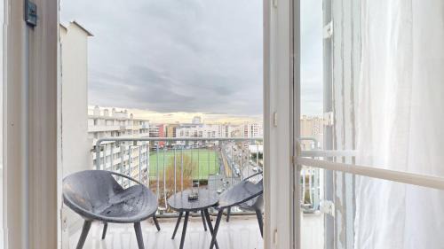Zola - Pressense Apartment | Appartement PLEIN-CIEL