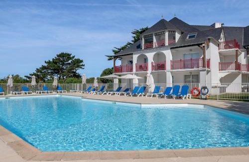 Le Pouliguen Apartment | Appartement pour 4 avec Piscine et Jacuzzi