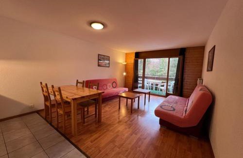 Vionnaz Apartment | Appartement pour 4 avec parking