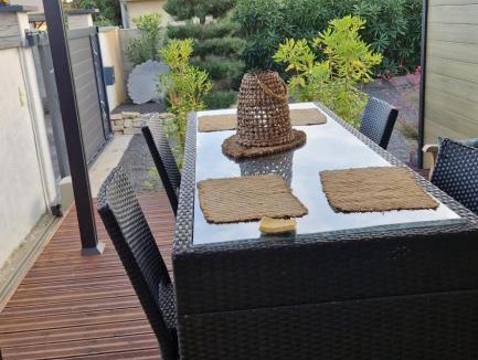 Chanos-Curson Apartment | appartement pour 4 avec terrasse