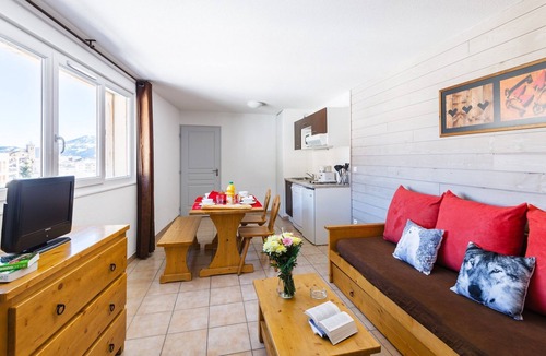 Les Angles Condo | Appartement pour 8 à 50m des Pistes