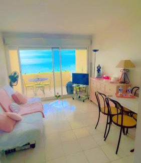 Frontignan Apartment | Appartement première ligne vue mer